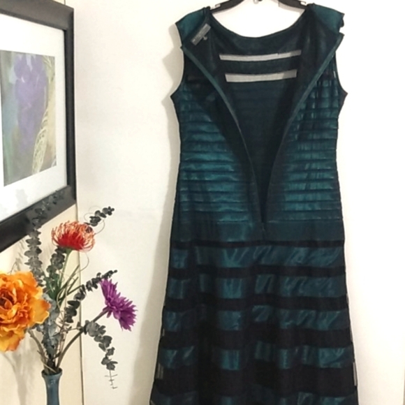 MILLA BELL JEWELED SATIN & MESH DRESS SIZE 12 - Picture 13 of 14